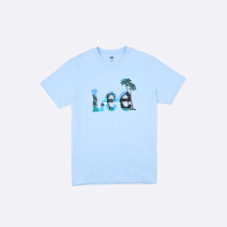 LEE เสื้อยืดแขนสั้นผู้ชาย คอลเลคชั่น Lee Thai ทรง REGULAR รุ่น LE S223MTSSN54 สีฟ้า ลี เสื้อยืดแขนสั้น เสื้อผ้าผู้ชาย เสื้อยืดแขนสั้นผู้ชาย