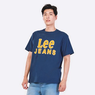 LEE เสื้อยืดแขนสั้นผู้ชาย คอลเลคชั่น Lee Club รุ่น LE S323MTSSN28 สีฟ้า ลี เสื้อยืดแขนสั้น เสื้อผ้าผู้ชาย