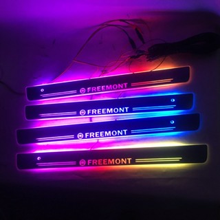 แผ่นกันรอยประตู led สําหรับ Fiat FREEMONT