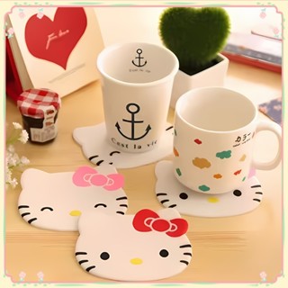 Sanrio HelloKitty Coaster ที่รองแก้วการ์ตูนถ้วยแผ่นกันความร้อนแมวสีชมพูน่ารัก Coaster อุปกรณ์เสริมแอนิเมชั่นตกแต่งห้องของขวัญสำหรับเด็ก 【sunny】