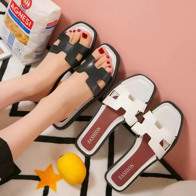 ToyNo.1 พร้อมส่ง "LT-ASH" รองเท้า แบบสวมสายรูปตัวH สีพาสเทลพื้นเรียบ