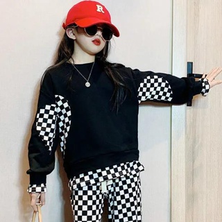 Girl suit 2022 spring suit foreign style checkerboard childrens spring and autumn sweater Korean version big boy loose Internet celebrity two-piece set