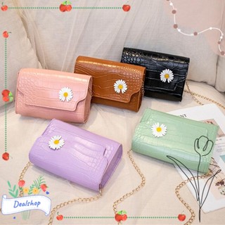 Dealshop กระเป๋าสะพายไหล่ สะพายข้าง หนัง PU แต่งสายโซ่ ขนาดเล็ก แบบพกพา ลายดอกไม้ ดอกเดซี่ สีพื้น สําหรับผู้หญิง