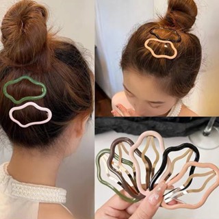 กิ๊บติดผมหน้าม้า รูปก้อนเมฆ ฉลุลาย สุดเท่ เครื่องประดับ สําหรับผู้หญิง 1 ชิ้น