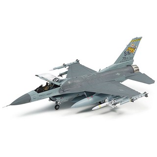 TAMIYA 60788 1/72 Lockheed Martin(R) F-16(R) CJ [Block50] Fighting Falcon(R) w/Full Equipment