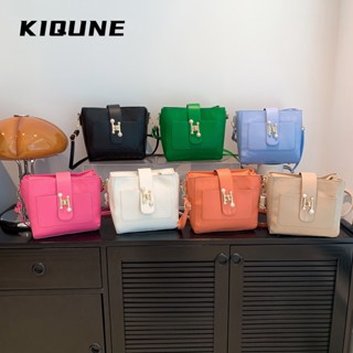 KIQUNE  กระเป๋าผู้หญิงสะพายข้าง กระเป๋าสะพาย ข้าง 2023 NEW   สบาย สวย High quality Beautiful L91T1132 37Z230910