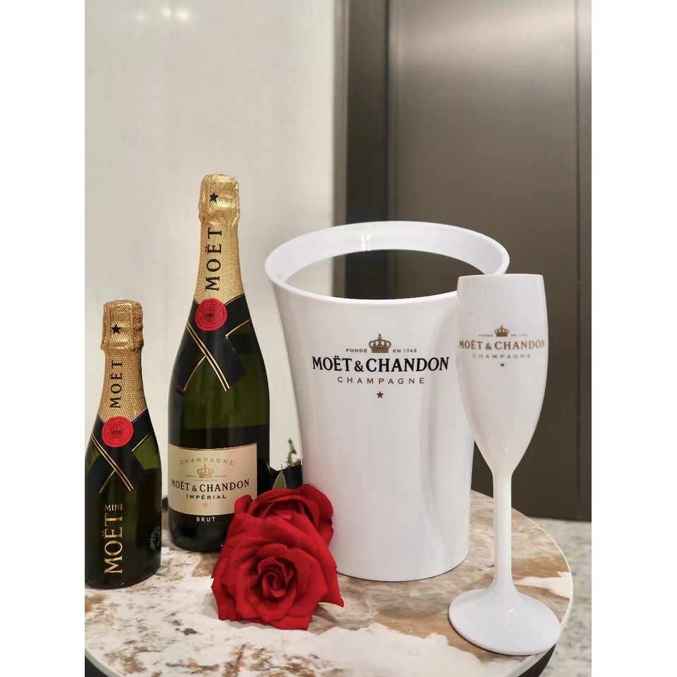 Moet แก้วไวน์แดง แชมเปญ แก้วไวน์ อะคริลิคใส พิมพ์ลาย หลากสี 500 มล.