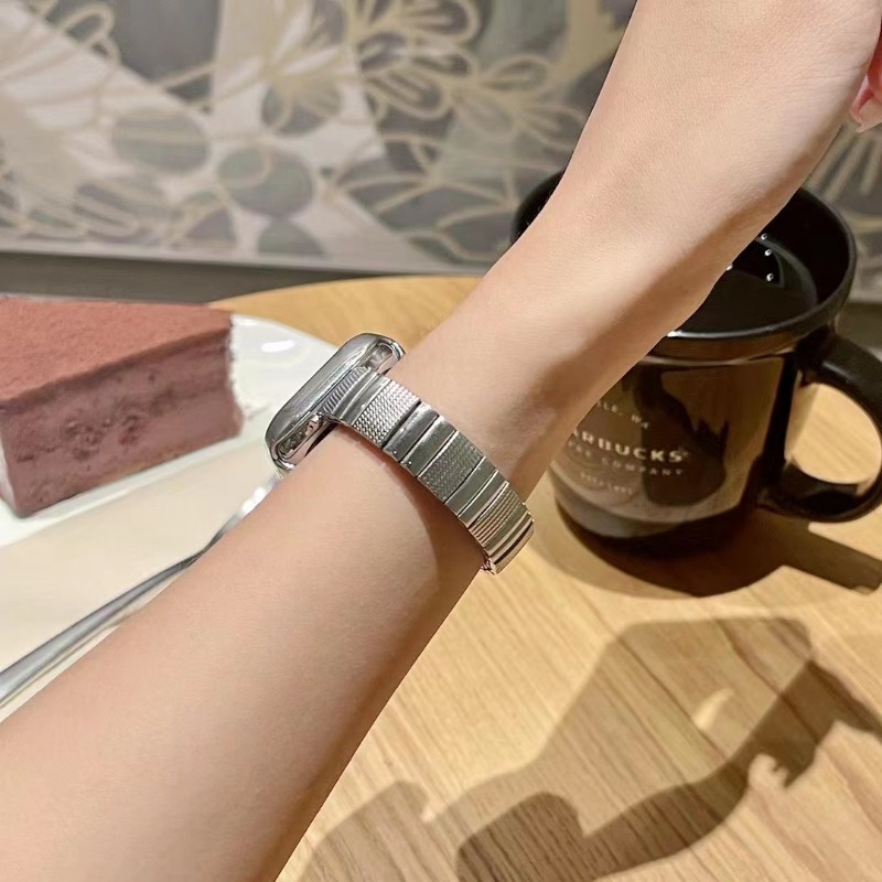 สายนาฬิกาข้อมือ สเตนเลส โลหะ ยืดได้ สําหรับ Apple Watch 8 7 SE 6 5 41 มม. 40 มม. 45 มม. 38 มม. 42 มม. 44 มม. Ultra 49 มม.