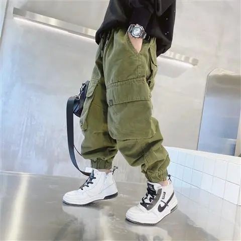 【พร้อมส่ง】 กางเกงขายาวลําลอง ผ้ากํามะหยี่ ทรงหลวม ขนาดใหญ่ แฟชั่นฤดูใบไม้ผลิ และฤดูใบไม้ร่วง สําหรับเด็กผู้ชาย 3-12 ปี 2023