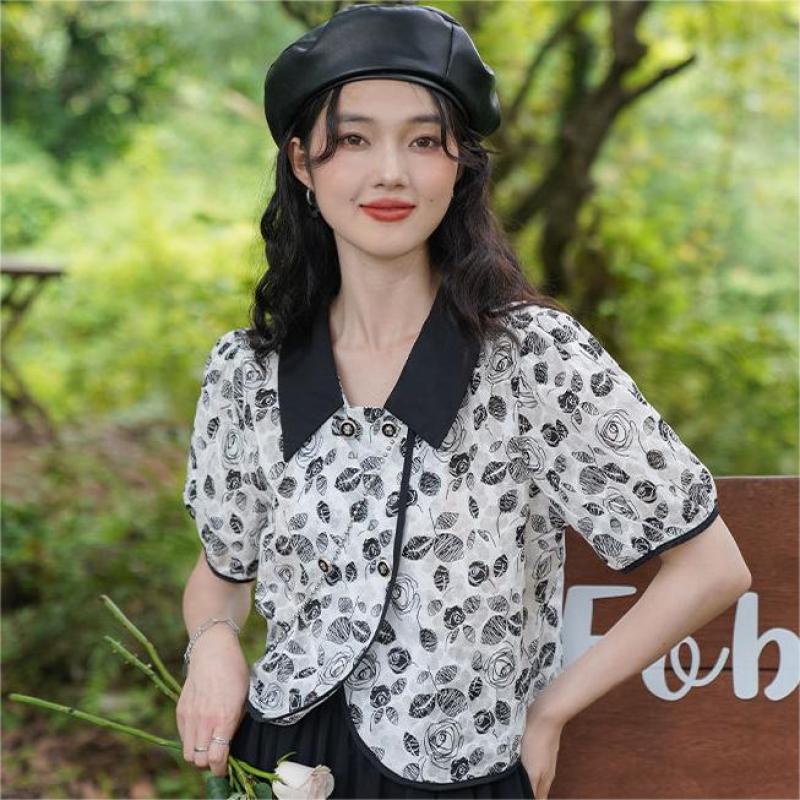 การพิมพ์  ปุ่มกด แขนสั้น เสื้อเชิ้ต หลวม  ท็อปส์