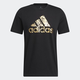 adidas ไลฟ์สไตล์ เสื้อยืดพิมพ์ลาย Liquid Foil Badge of Sport ผู้ชาย สีดำ HK9157