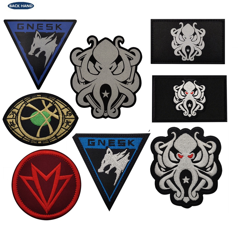 Dark Area Breakthrough เกมสินค้า Badge Morale Badge Black Gold International Armband White Wolf Team Velcro Bad