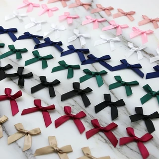 4เซนติเมตรกว้างริบบิ้นโบว์ที่มีสีต่างๆที่จะทําให้กิ๊บ ชม. หูฟัง ของขวัญตกแต่ง