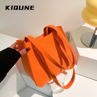 KIQUNE  กระเป๋าผู้หญิงสะพายข้าง กระเป๋าสะพาย ข้าง 2023 NEW   Beautiful ทันสมัย Unique Trendy L91TWR8 37Z230910