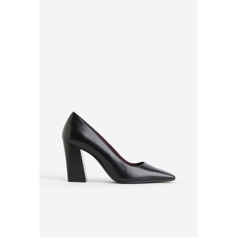 1199 บาท H&M  Woman Block-heeled court shoes 1171353_1 Women Shoes