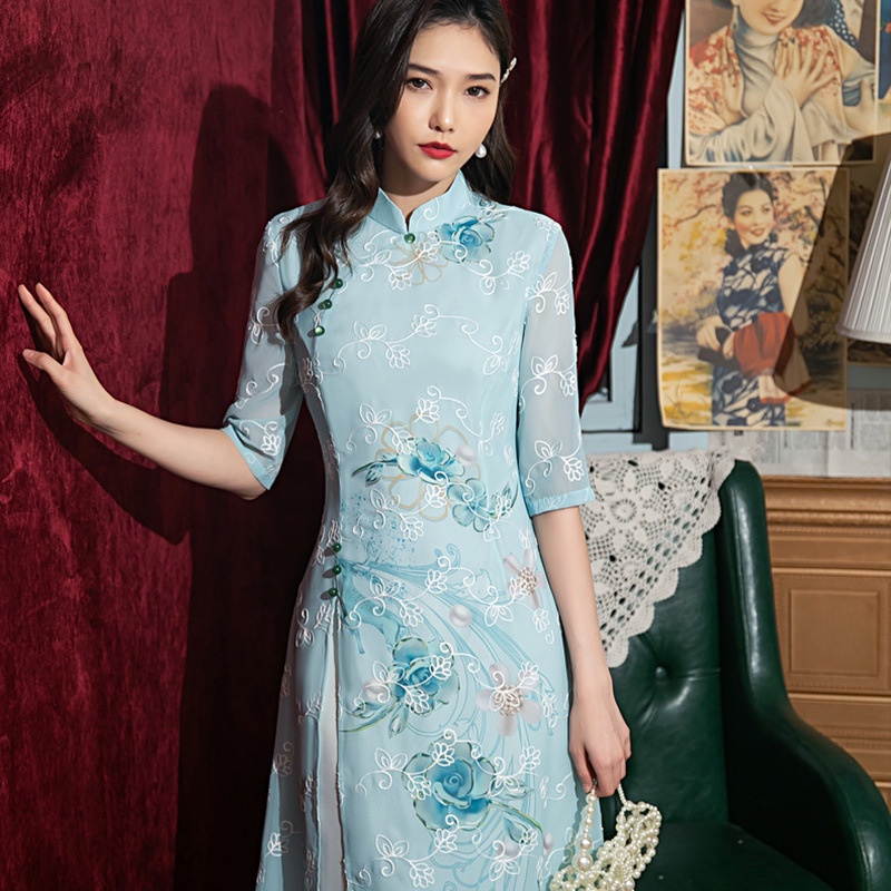 ชุดเดรสกี่เพ้า ยาวปานกลาง ผ้าชีฟอง ปักลาย สีฟ้า สีชมพู หรูหรา พลัสไซซ์ สําหรับแม่ และเด็ก ไซซ์ M ถึง 4XL