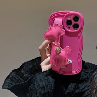 เคสโทรศัพท์มือถือนิ่ม ลายยีราฟสีแดงกุหลาบ พร้อมสายคล้องมือ สําหรับ Realme Q5 RealmeGTNeo2t x7V235 910pro iQOOZ3