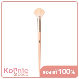 ODBO Highlight Fan Brush OD8006 1pcs โอดีบีโอ แปรงไฮไลท์ทรงพัด ขนบางนุ่ม ใช้งานได้หลากหลาย.