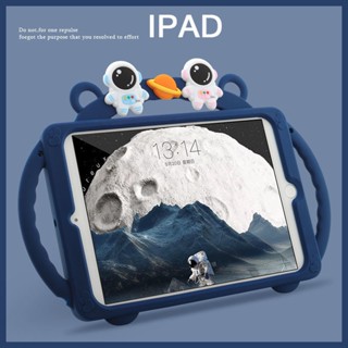 [Aimeidai] เคสแท็บเล็ต ลายนักบินอวกาศน่ารัก พร้อมที่จับ สําหรับ iPad 2 3 4 Mini Air Pro Series