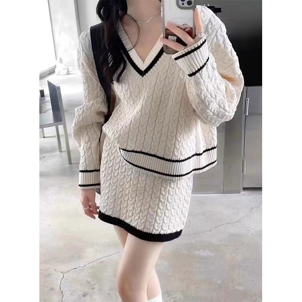เสื้อกันหนาว คอวี และกระโปรง เอวสูง ผ้าถัก สีคอนทราสต์ แฟชั่นฤดูใบไม้ร่วง สไตล์เกาหลี