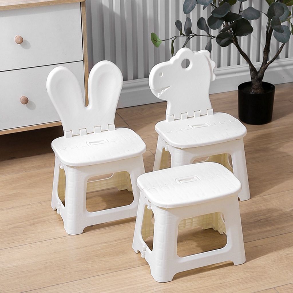 DreamCradle เก้าอี้สตูลพับได้น้ำหนักเบาแบบพกพาลายการ์ตูนสีขาวพร้อมที่จับสำหรับเด็ก