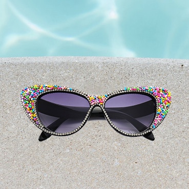 Voque Cateye แว่นตากันแดดตกแต่งด้วยคริสตัล อเมริกันสไตล์ ป้องกันแสงUV พร้อมบังลมและแดด