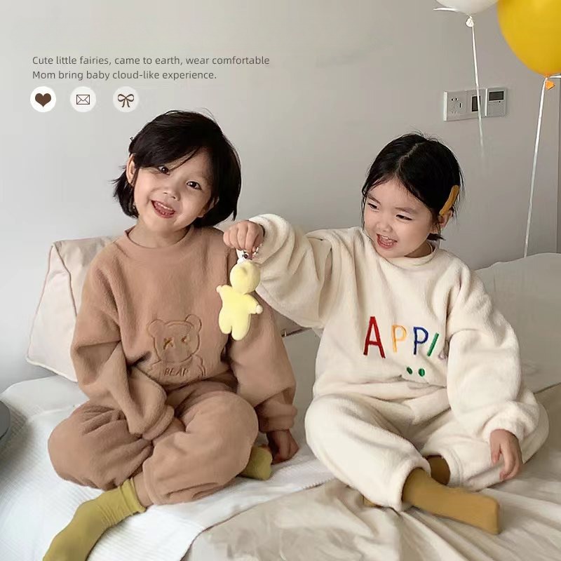 ชุดนอนเด็กฟลีซหนา สไตล์เกาหลี กันความร้อน นุ่มอุ่น ใส่สบาย (เด็กผู้ชาย/เด็กผู้หญิง)