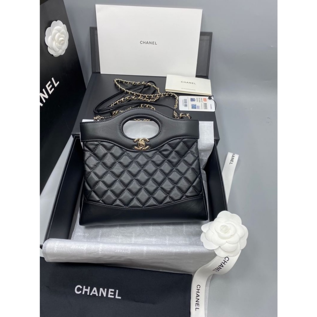กระเป๋า  Chanel งาน Vip หนังแท้สวยมาก* หนังแท้ 100%*ด้านบนสุด