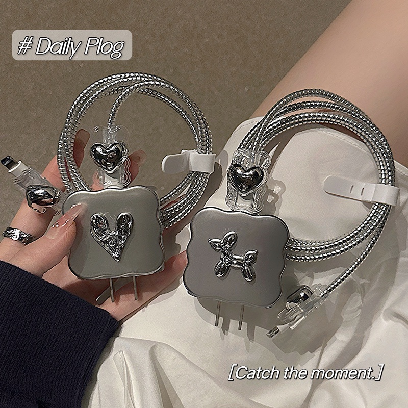 ใหม่ ตัวถนอมสายชาร์จ USB ชุบเงิน รูปหัวใจ 3D สําหรับ iPhone 17 16 15 pro max 18 20W