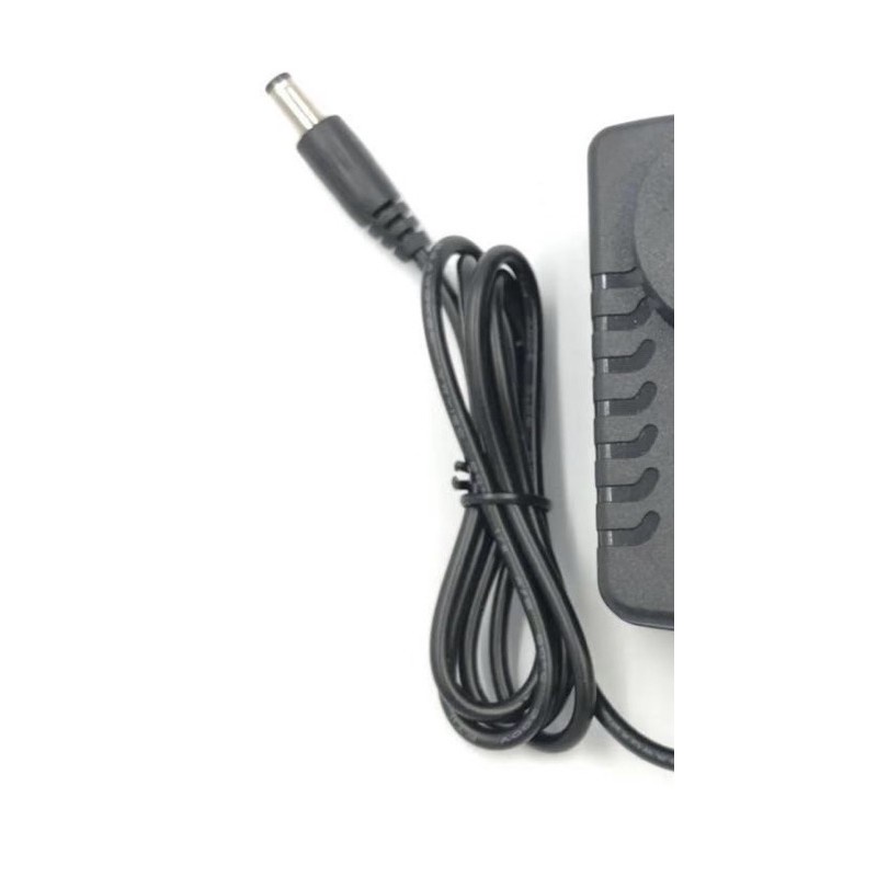 งานดี AC/DC Adapter แปลงไฟ AC 100-240V to DC 12V 2A รุ่น 1220 พร้อมหัวปลั๊กแยกขั้ว สุดคุ้ม