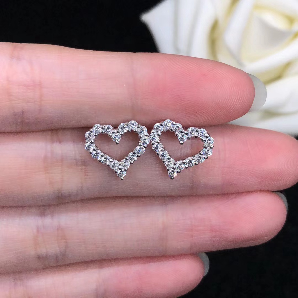 จริง Moissanite 0.5ct และ 1ct อินเทรนด์รูปหัวใจ Ins สไตล์ Designer ต่างหูสตั๊ด S925 เงินสเตอร์ลิงพร้อมการรับรอง GRA สามารถ Pass Test สําหรับหมั้นงานแต่งงาน
