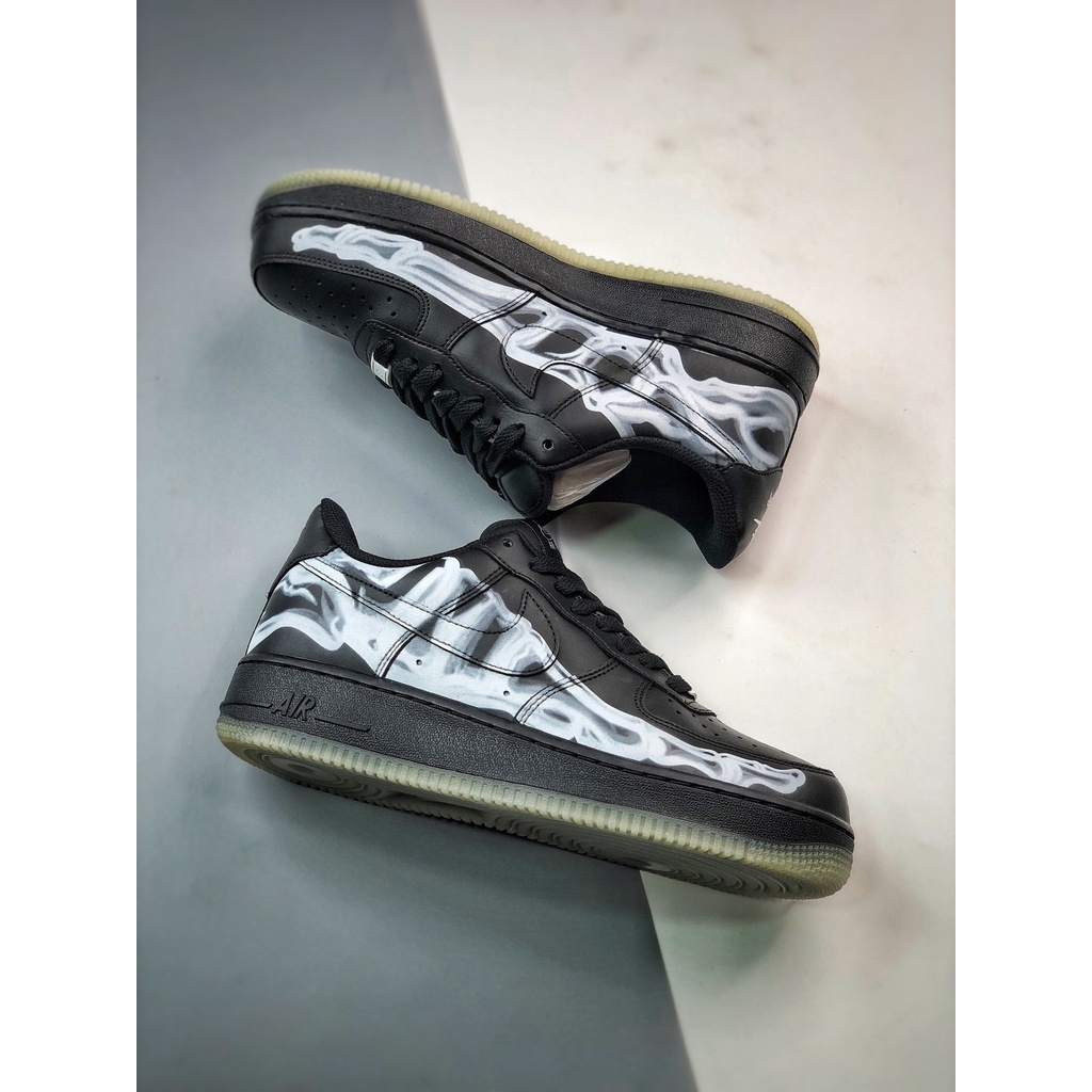[Reflective Premium] Nike Air Force 1 AF1 Low "Black Skeleton" Halloween Casual Low Top รองเท้าผ้าใ