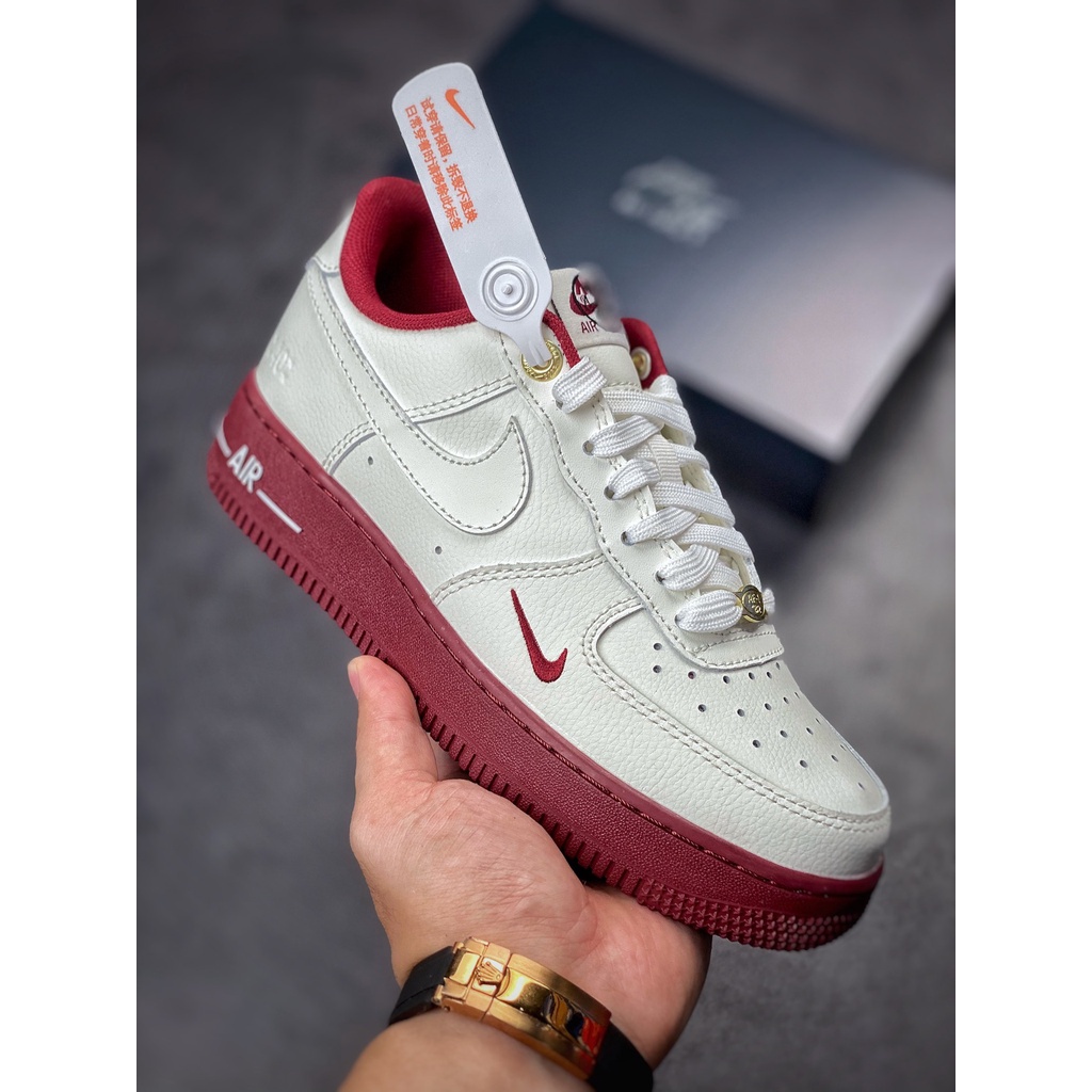 (จัดส่งฟรี) Nike Air Force 1'07 Low Off-white ตะขอแดง ผ้าใบของแท้ 100% รองเท้า Hot sales
