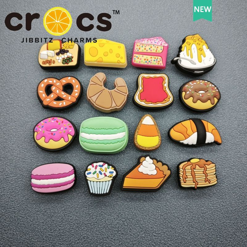 jibbitz crocs แท้ charm Gourmet Series หัวเข็มขัดรองเท้าเค้กโดนัท DIY อุปกรณ์เสริมรองเท้าการ์ตูน