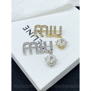 0931YWTS Miu Brooch Womens High-End Full Diamond Pin Corsage Accessories Clothes Letters Anti-Exposure Summer Collar Pin Personality All-Match CX6T