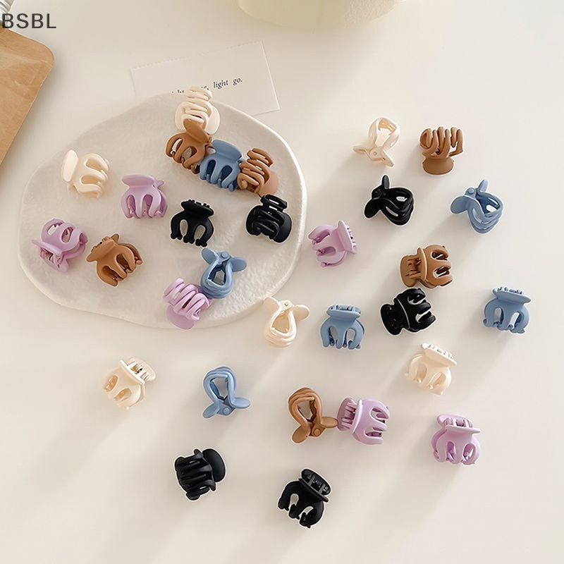 Bsbl กิ๊บติดผมหน้าม้า อะคริลิคถัก ลายดอกไม้ ขนาดเล็ก สีดํา สไตล์เจ้าหญิง สําหรับผู้หญิง 6 ชิ้น