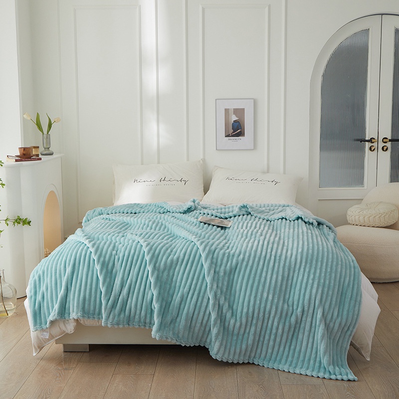ผ้าห่มนาโนลายริ้วผืนใหญ่ ห่มสบาย ขนาด 7ฟุต Nano blanket สีล้วน