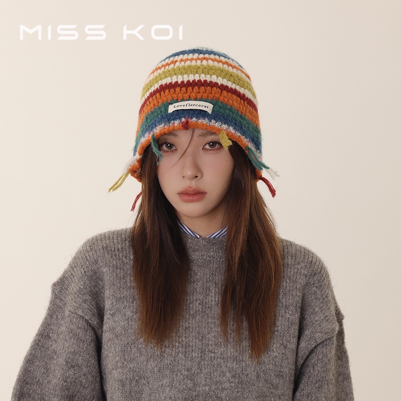 Misskoi [พร้อมส่ง] หมวกบักเก็ต ผ้าวูลถัก แบบหนา ขนาดเล็ก สีรุ้ง แฟชั่นฤดูใบไม้ร่วง ฤดูหนาว สําหรับผู้หญิง
