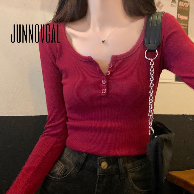 Junnovgal เสื้อยืดแขนยาว คอยู ทรงหลวม สีพื้น แฟชั่นฤดูใบไม้ร่วง สําหรับผู้หญิง 2023