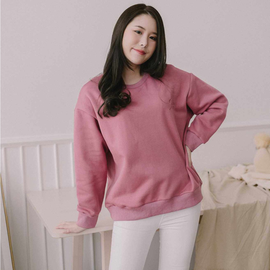 SNOWCOVER - SC108 Poppy Sweater เสื้อแขนยาวทรงคอกลม ผ้า French Terry อย่างดี ผสมวูลขนแกะด้านใน นุ่มๆ ใส่อุ่น ใส่สบาย