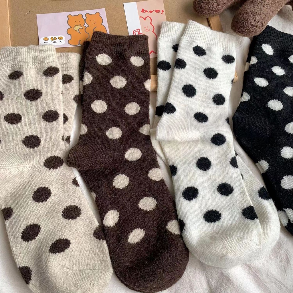 ถุงเท้า ผ้าขนสัตว์ แบบหนา ลายจุด ให้ความอบอุ่น แฟชั่นฤดูใบไม้ร่วง และฤดูหนาว สไตล์ญี่ปุ่น สําหรับผู้หญิง