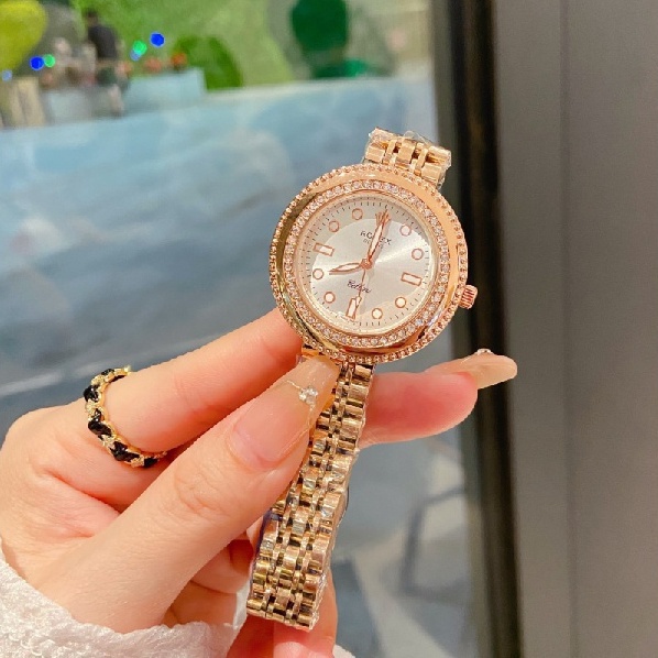 หรูหราสุภาพสตรีนาฬิกาควอตซ์สแตนเลสนาฬิกาหนัง71845