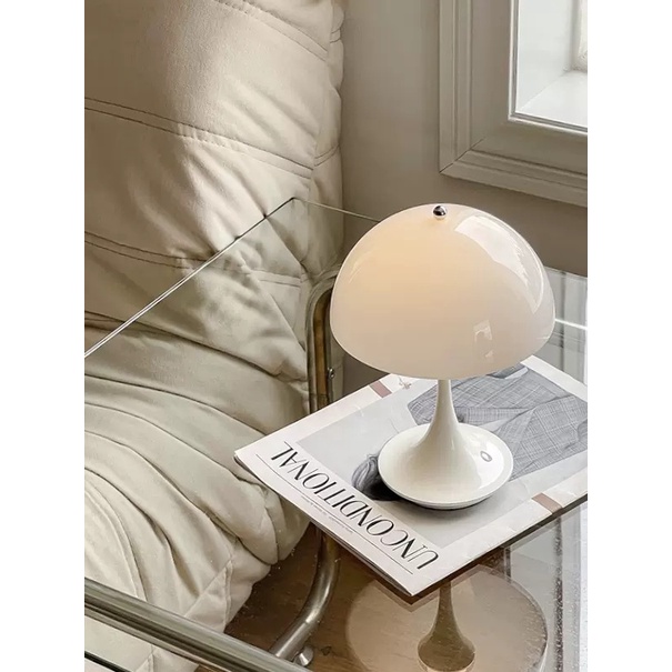 โคมไฟตั้งโต๊ะ รูปเห็ด แบบเรียบง่าย สไตล์นอร์ดิก สําหรับตกแต่งห้องนอน