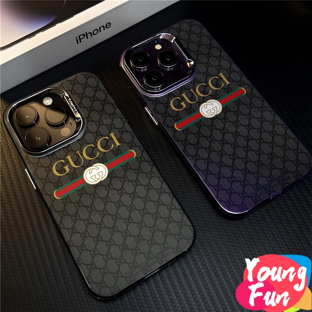 แบรนด์หรู กุชชี่ IPhone 15 Pro Max 16 14 XR 13 11 12 Pro Max 8 7 6 6S Plus X Xs Max Se 2020 13 12 11สีดำหรูหราต่ำ เคส เคสโทรศัพท์มือถือ ซิลิโคนนิ่ม กันกระแทก สําหรับ กันกระแทก การป้องกันกล้อง