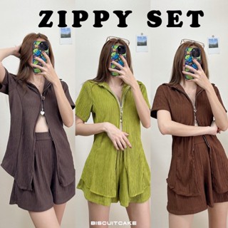 BFTS🧡 พร้อมส่ง ZIPPY SET ชุดเซ็ท 2 ชิ้น เสื้อคอปกซิปหน้า กางเกงขาสั้น ผ้าท็อฟฟี่ มีปลายทาง ชุดไปทะเล เดรส เสื้อยืด