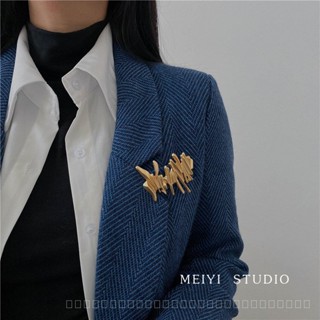 0912YWGM INS Trendy Personalized Simple Design Minority Fashion Retro Asian Gold Corsage Brooch Womens Elegant All-Matching Accessories Q79J