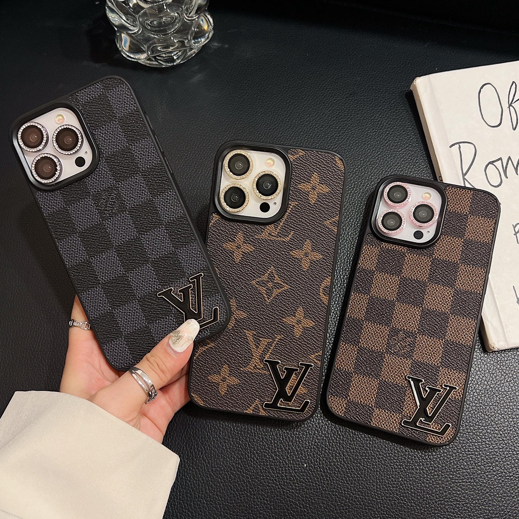 เคสโทรศัพท์มือถือหนัง ลายโลโก้ V สีดํา หรูหรา สําหรับ iPhone 15ProMax 14 13 12 11