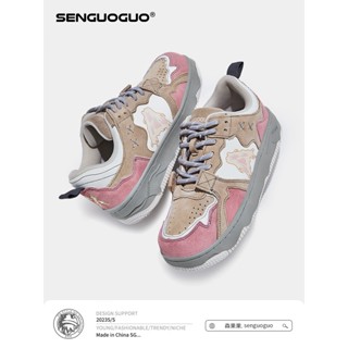 SenguoGuo sneakers for men 2023 summer new style sports design shoes รองเท้าหนังกลับเสริมส้น unisex