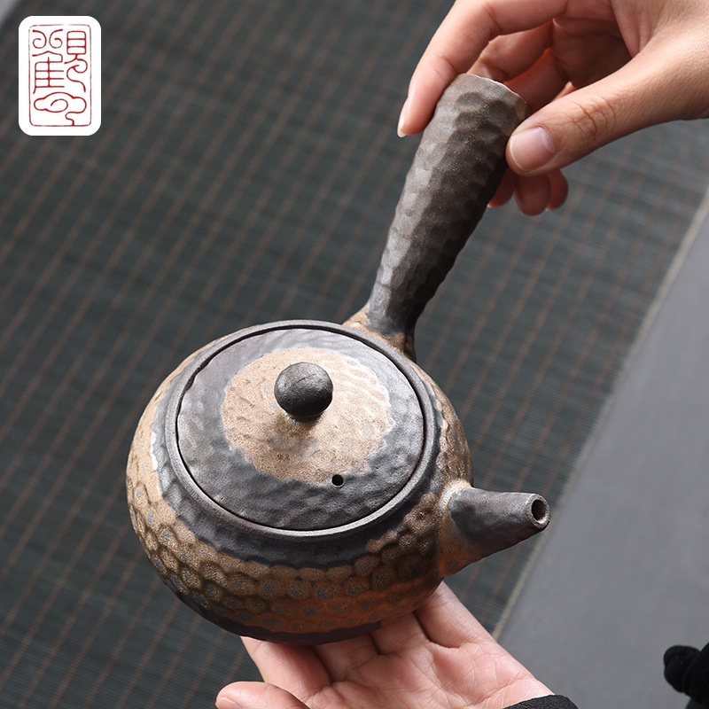 [Guanyun] เครื่องปั้นดินเผา หม้อชา ด้ามจับไม้ สไตล์ญี่ปุ่นย้อนยุค [A2-001]