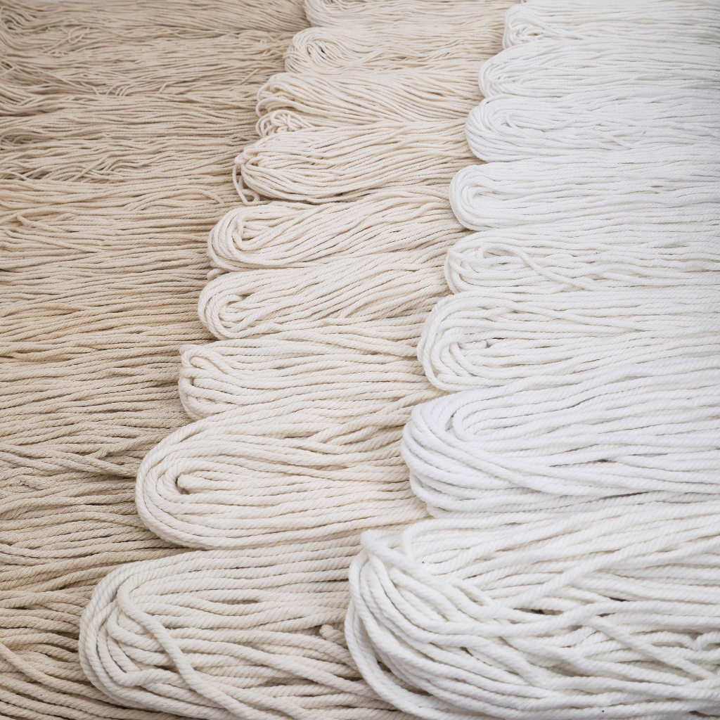 เชือกกิโล เชือกมาคราเม่ 1กิโล เส้นเกลียว ถักกระเป๋า  macrame แบบไจ ขนาด 1-8 มิล ครบทุกไซซ์ 3สี ราคา ถูกที่สุด ดีลบีเคเค แกลเลอรีภาพที่ 5